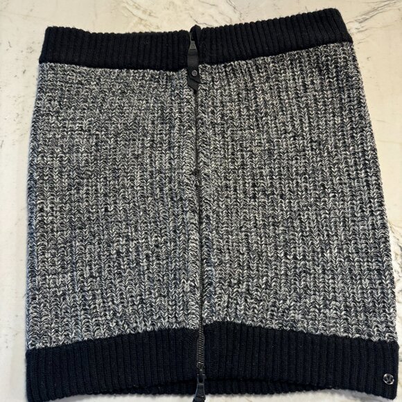 Lululemon Zip Knit Black / Grey Wool Neck Warmer Scarf - Picture 3 of 8